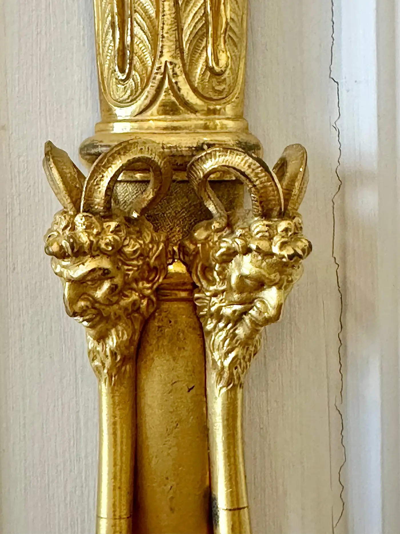 Set of Four Late 18th Century Neoclassical Ormolu Wall Sconces - Image 5