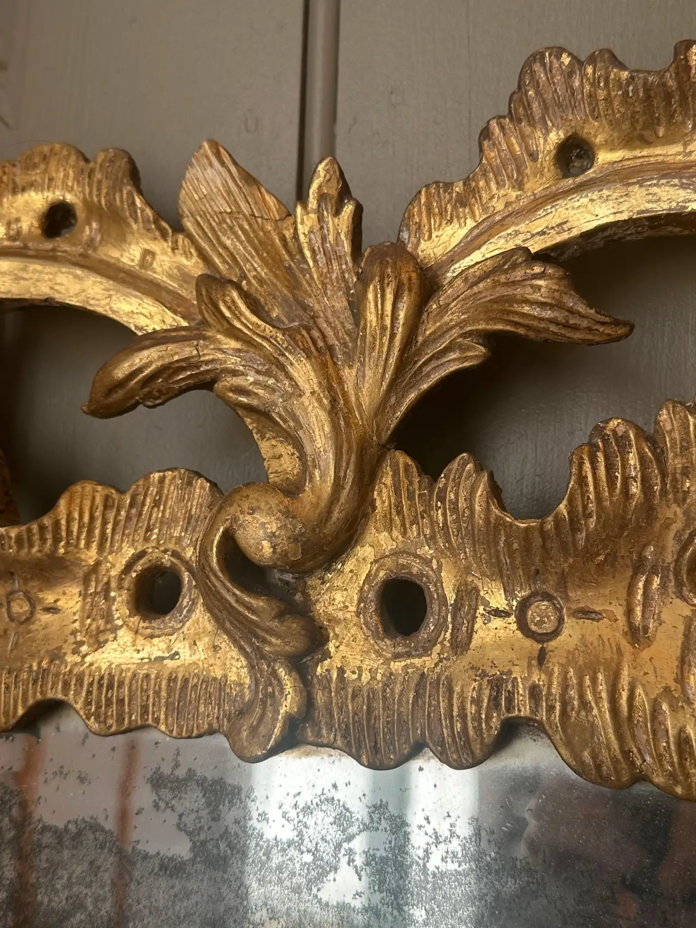 Early 18th Century Irish George II Giltwood Mirror - Image 4