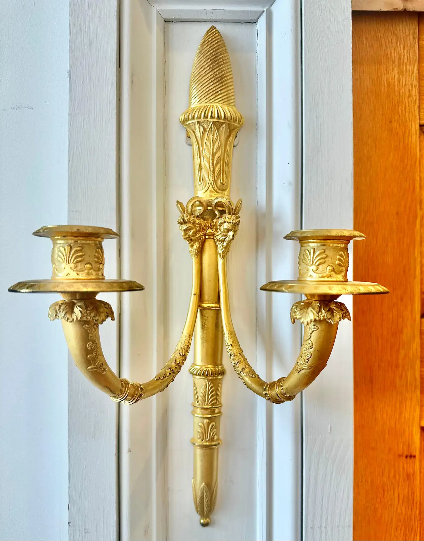 Set of Four Late 18th Century Neoclassical Ormolu Wall Sconces - Image 2